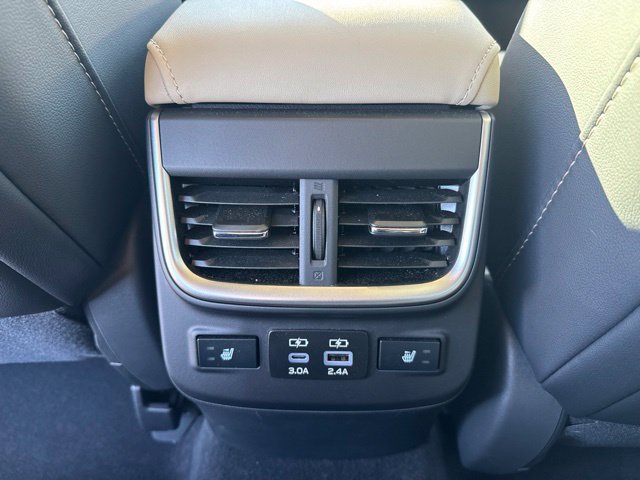 Used 2025 Subaru Outback Limited w/ Popular Package #2 AWD/4WD image 11
