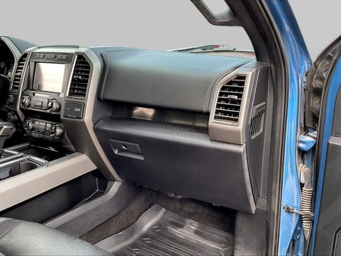 Used 2019 Ford F150 Raptor w/ Equipment Group 802A Luxury AWD/4WD image 18