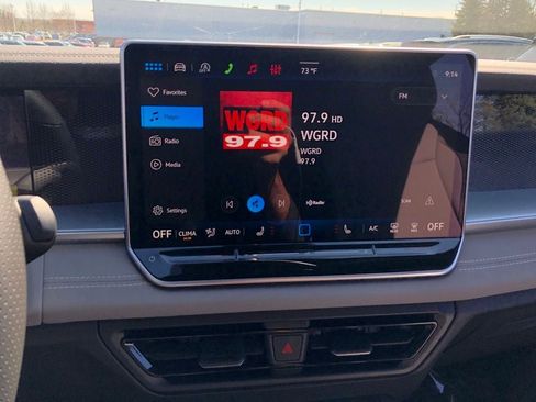New 2026 Volkswagen Tiguan SE R-Line AWD/4WD image 24