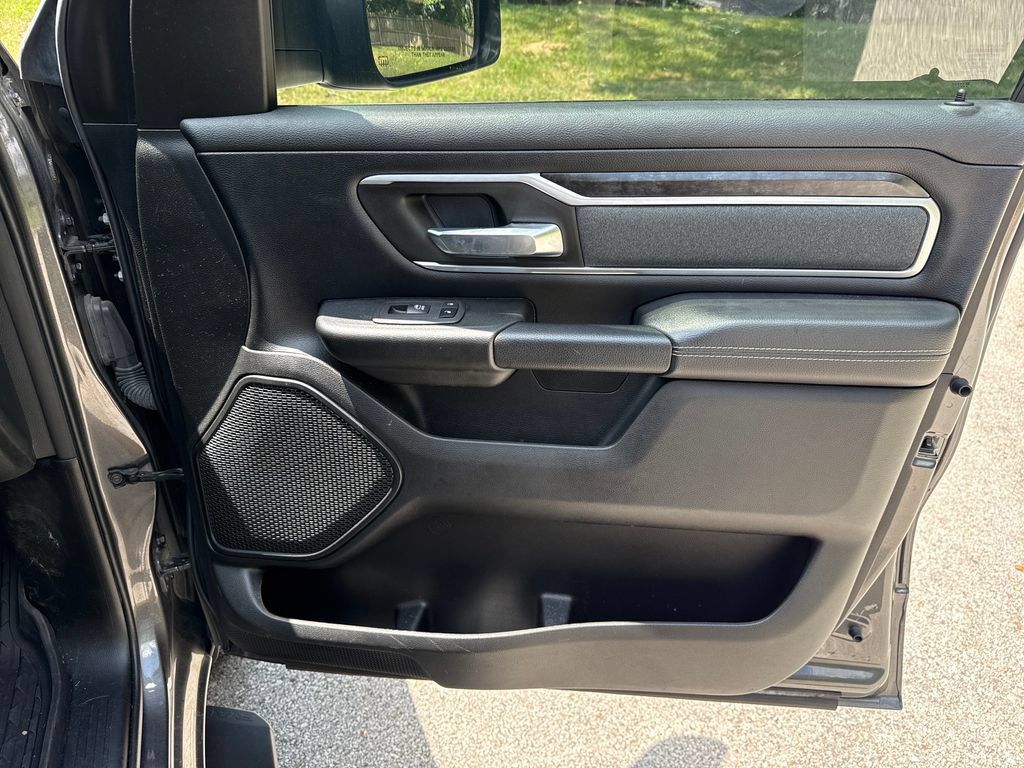 Used 2022 RAM 1500 Big Horn AWD/4WD image 28