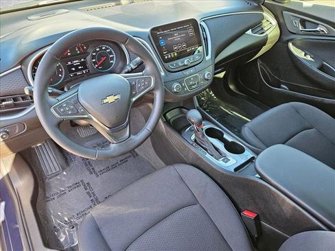 Certified 2025 Chevrolet Malibu RS image 13