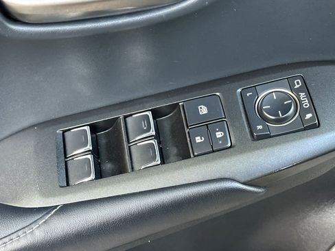 Used 2018 Lexus NX 300h AWD image 13