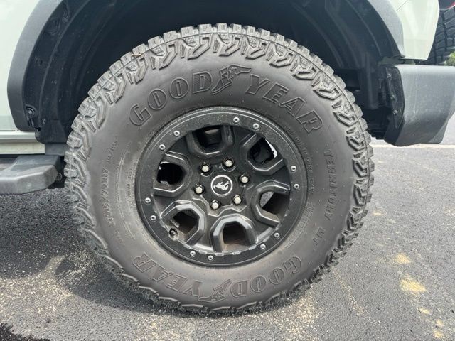 Used 2023 Ford Bronco Wildtrak AWD/4WD image 13