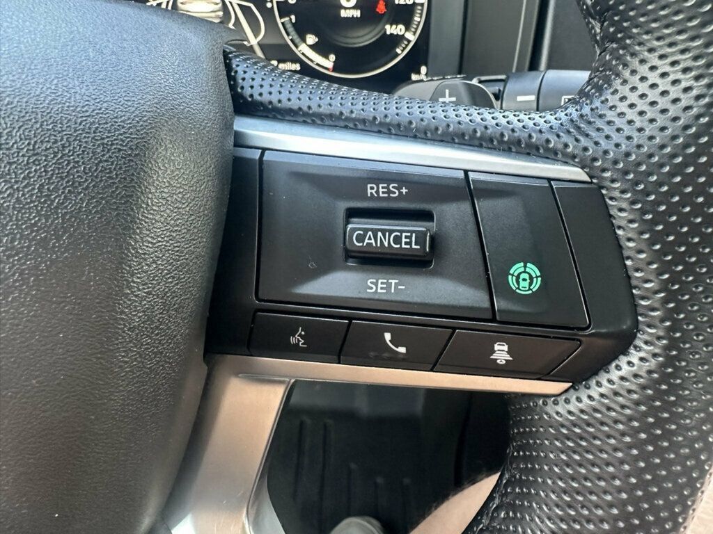 Used 2022 Mitsubishi Outlander SEL AWD/4WD image 14