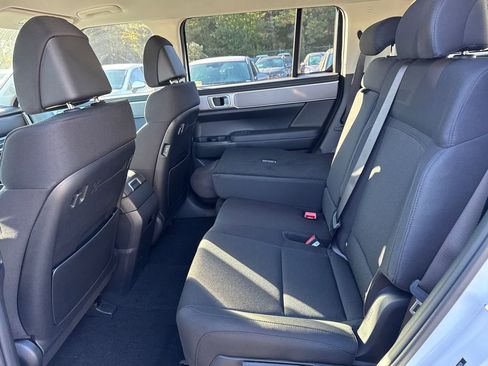 New 2026 Hyundai Santa Fe SE image 11