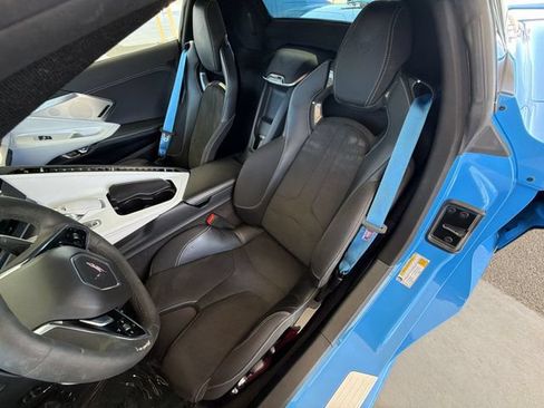 Used 2023 Chevrolet Corvette Stingray Preferred Conv w/ Z51 Performance Package RWD image 19