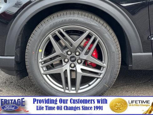 New 2026 Ford Explorer ST w/ Sun And Sound Package image 27