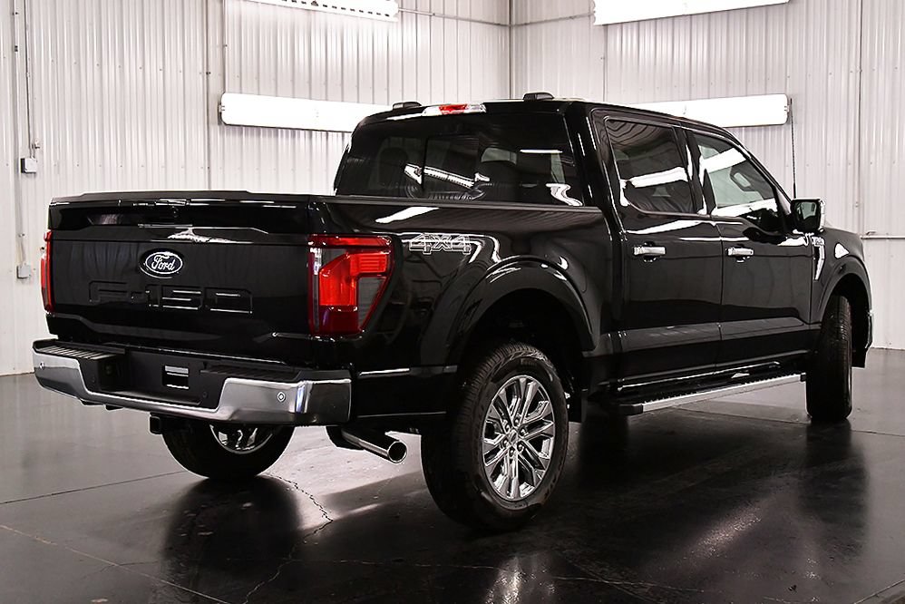 New 2026 Ford F150 XLT w/ Equipment Group 302A MID AWD/4WD image 7