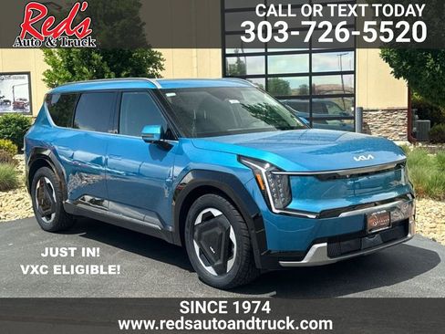 Used 2024 Kia EV9 Land AWD/4WD image 1