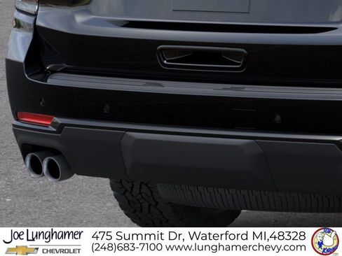 New 2026 Chevrolet Suburban Z71 w/ Z71 Off-Road Package AWD/4WD image 16