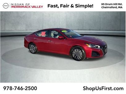 Used 2023 Nissan Altima 2.5 SV w/ SV Premium Package