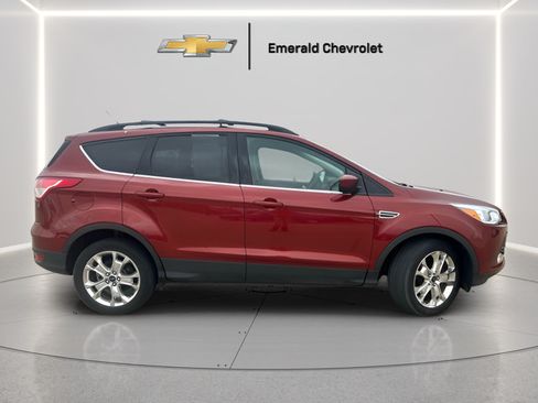 Used 2016 Ford Escape SE w/ Equipment Group 201A AWD/4WD image 7
