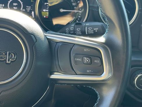 Used 2022 Jeep Wrangler Unlimited Rubicon 4xe image 21