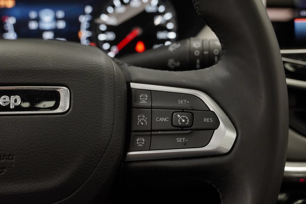 Certified 2024 Jeep Compass Limited w/ Sun and Sound Group AWD/4WD image 42
