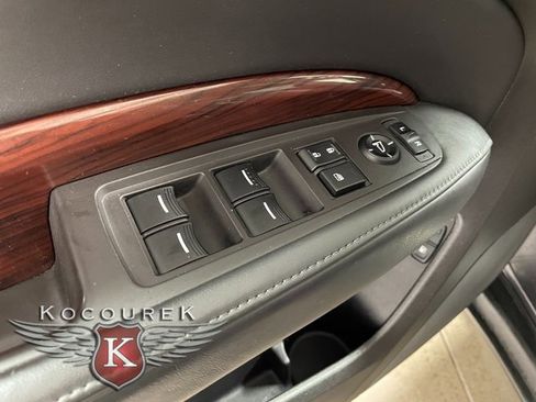 Used 2016 Acura MDX SH-AWD image 20