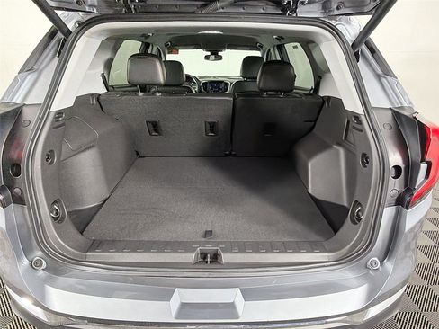 Used 2021 GMC Terrain SLT w/ Infotainment Package II image 26