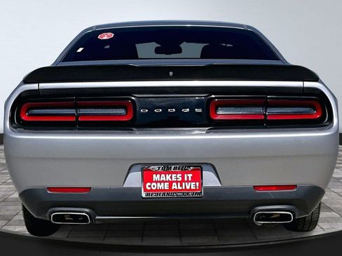 Certified 2016 Dodge Challenger SXT image 23