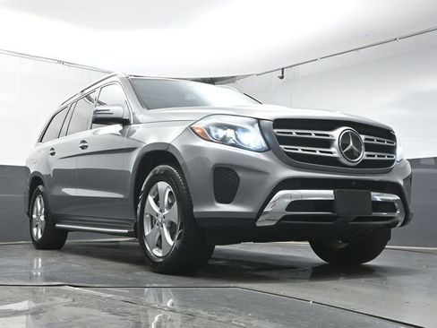 Used 2017 Mercedes-Benz GLS 450 4MATIC image 36