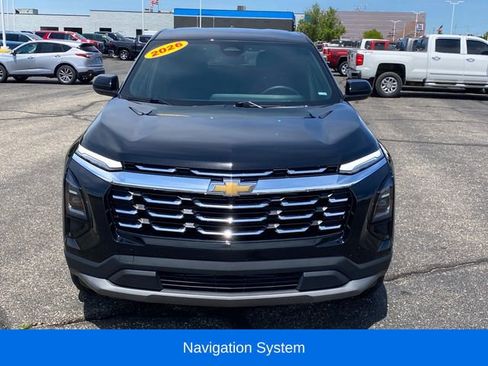 Certified 2026 Chevrolet Equinox LT AWD/4WD image 2