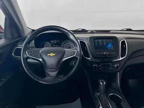 Used 2018 Chevrolet Equinox LT image 22