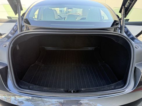 Used 2025 Tesla Model 3 RWD image 16