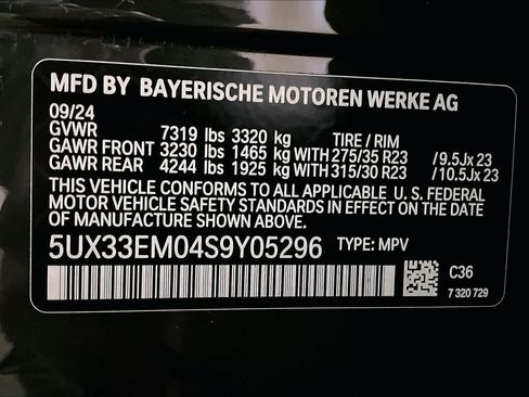 Used 2025 BMW X7 M60i AWD/4WD image 33