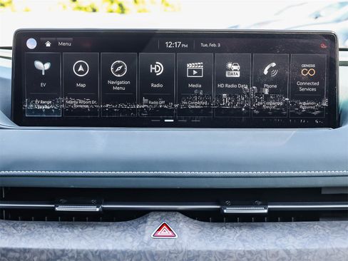 Used 2024 Genesis G80 image 16