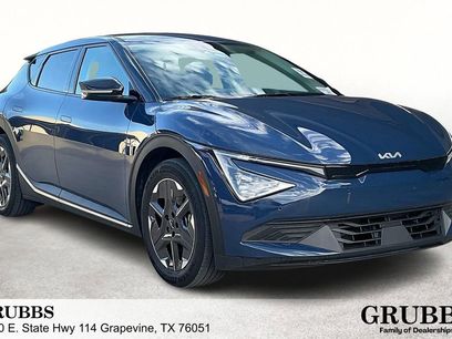 Used 2025 Kia EV6 Light