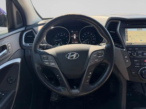 Used 2017 Hyundai Santa Fe Sport w/ 2.4L Tech Package 04 FWD image 22