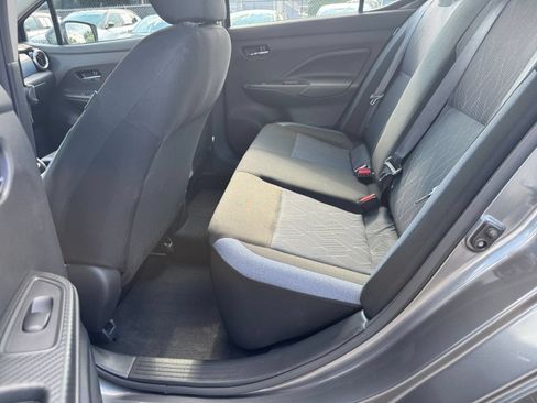 Used 2025 Nissan Versa SV FWD image 22