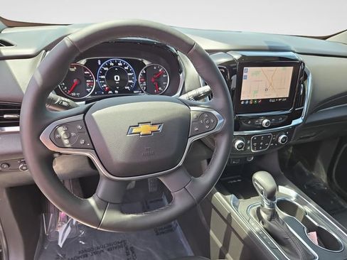 Used 2023 Chevrolet Traverse Premier AWD/4WD image 20