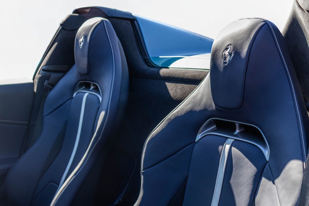 Certified 2026 Ferrari 12Cilindri Spider RWD image 43