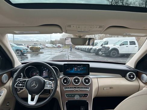 Used 2019 Mercedes-Benz C 300 4MATIC Sedan image 10