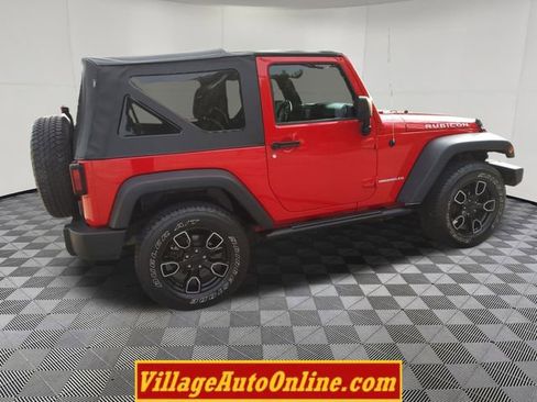 Used 2012 Jeep Wrangler Rubicon w/ PWR Convenience Group image 4