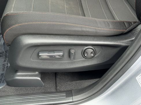 Used 2023 Honda CR-V Sport image 14
