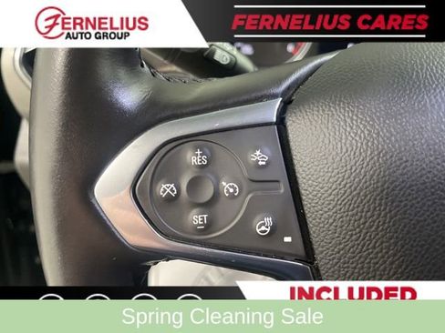 Used 2021 Chevrolet Traverse LT FWD image 48