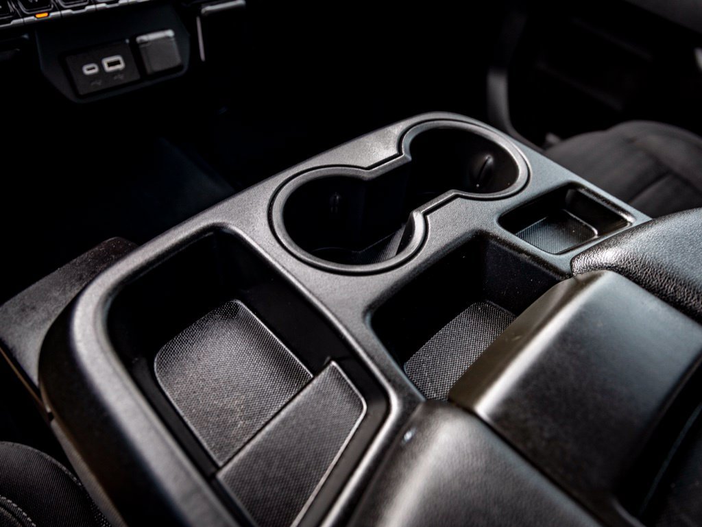 Used 2024 Chevrolet Silverado 1500 Custom w/ Turbomax Blackout Package AWD/4WD image 19