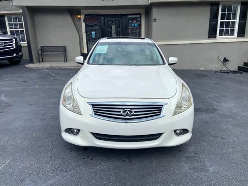 Used 2013 INFINITI G37 Journey w/ Premium Pkg RWD image 3