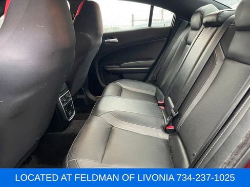 Used 2018 Dodge Charger GT image 9