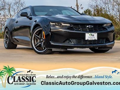 Used 2020 Chevrolet Camaro LT w/ Technology Package