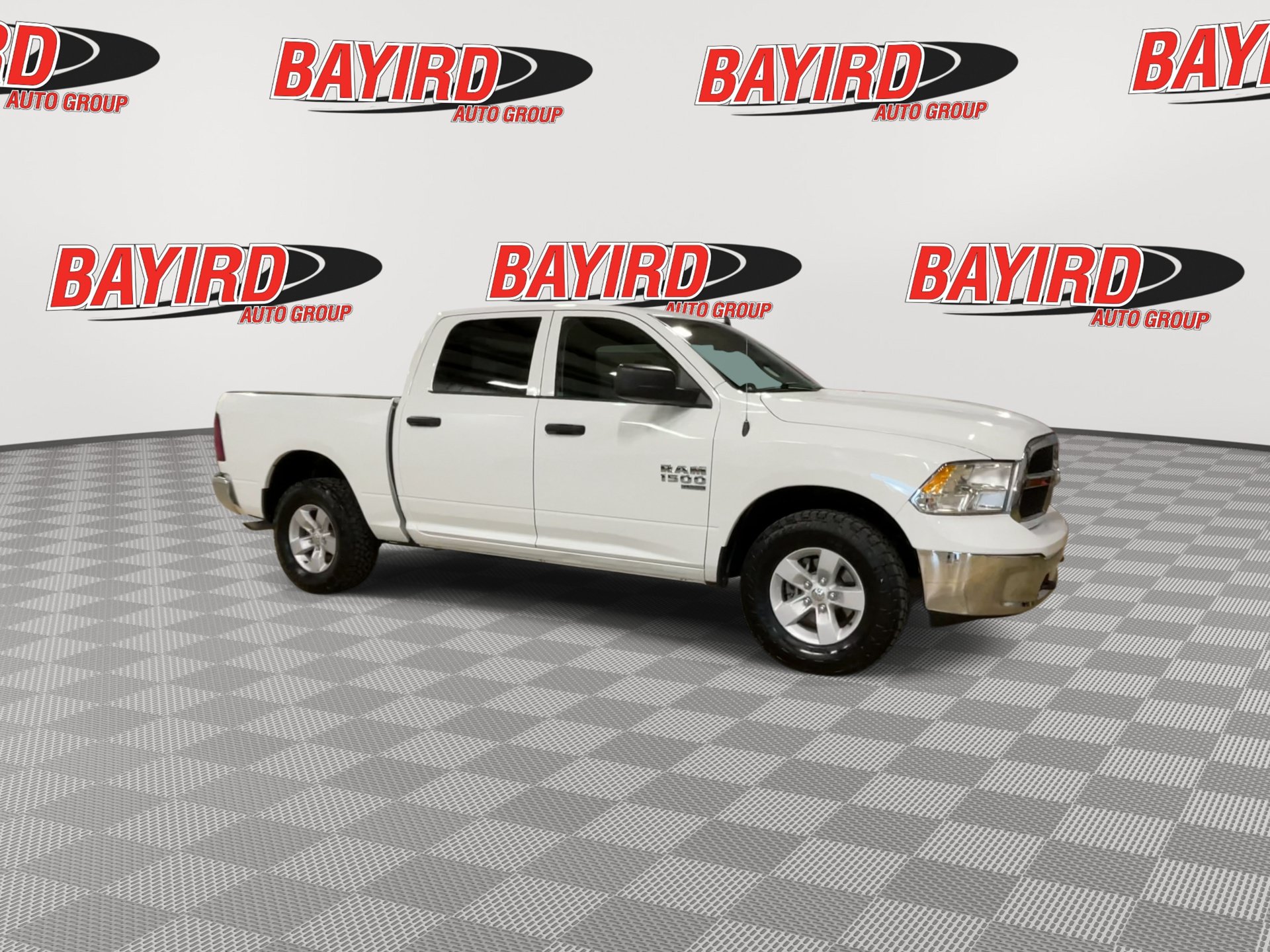 Used 2022 RAM 1500 Classic SLT w/ Electronics Group AWD/4WD image 2