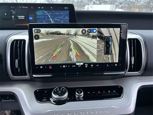 New 2025 Ford Expedition Max Active image 17