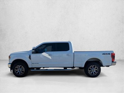 Used 2022 Ford F250 Lariat w/ Lariat Value Package image 8