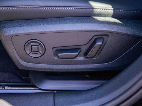 Used 2025 Audi A5 2.0T Premium w/ Convenience Package image 24