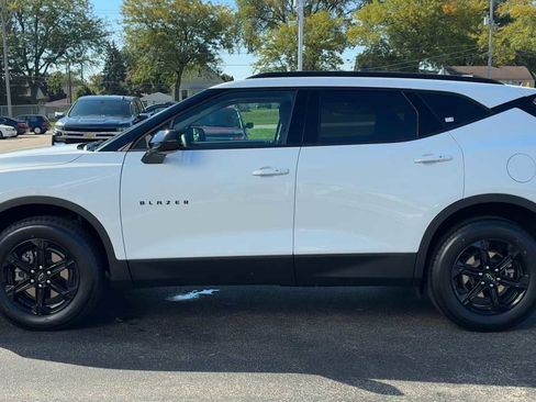 Certified 2023 Chevrolet Blazer LT w/ Convenience Package image 5