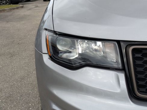 Used 2016 Jeep Grand Cherokee Laredo 75th Anniversary image 10