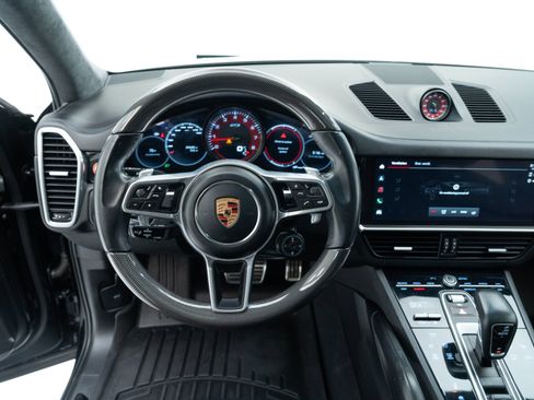 Certified 2023 Porsche Cayenne GTS image 32