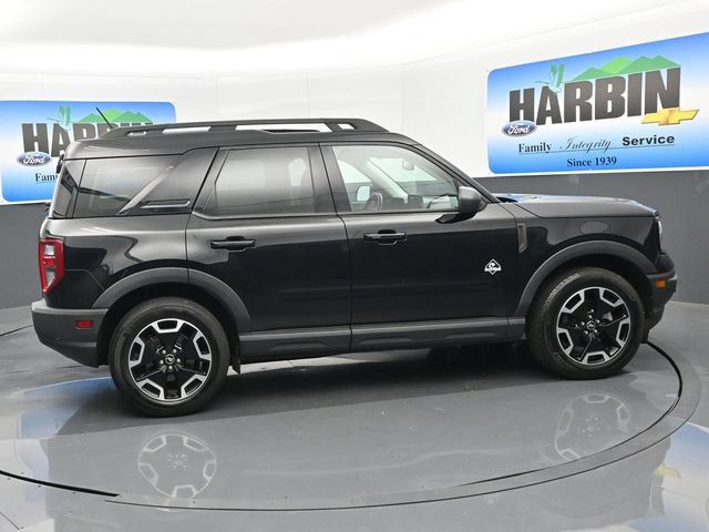 Used 2023 Ford Bronco Sport Outer Banks w/ Tech Package AWD/4WD image 6