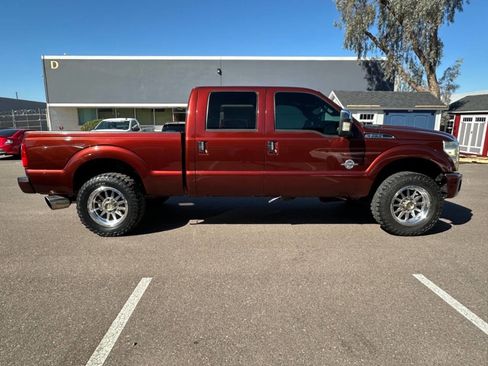 Used 2015 Ford F250 Platinum w/ FX4 Off-Road Package image 4