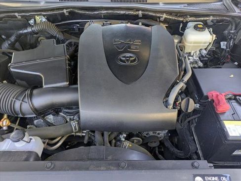 Used 2019 Toyota Tacoma TRD Off-Road image 22